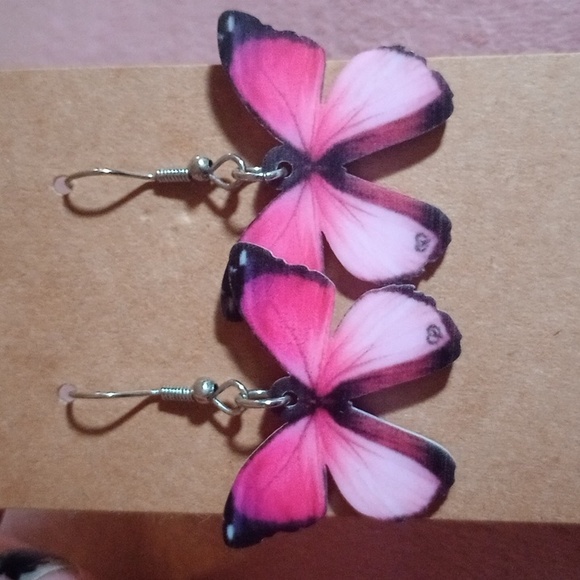 Jewelry - Earrings